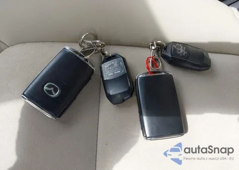 2020 Mazda Cx-5 Touring z USA, uszkodzony, nr VIN JM3KFBCM2L1797181